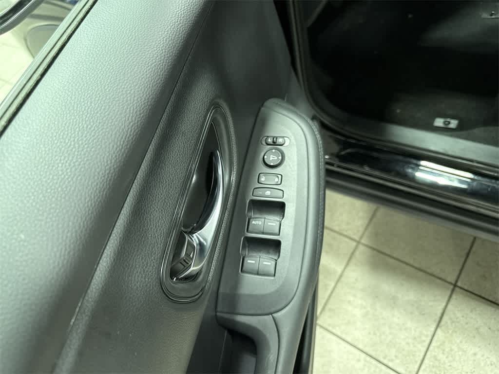 2023 Honda HR-V LX 22