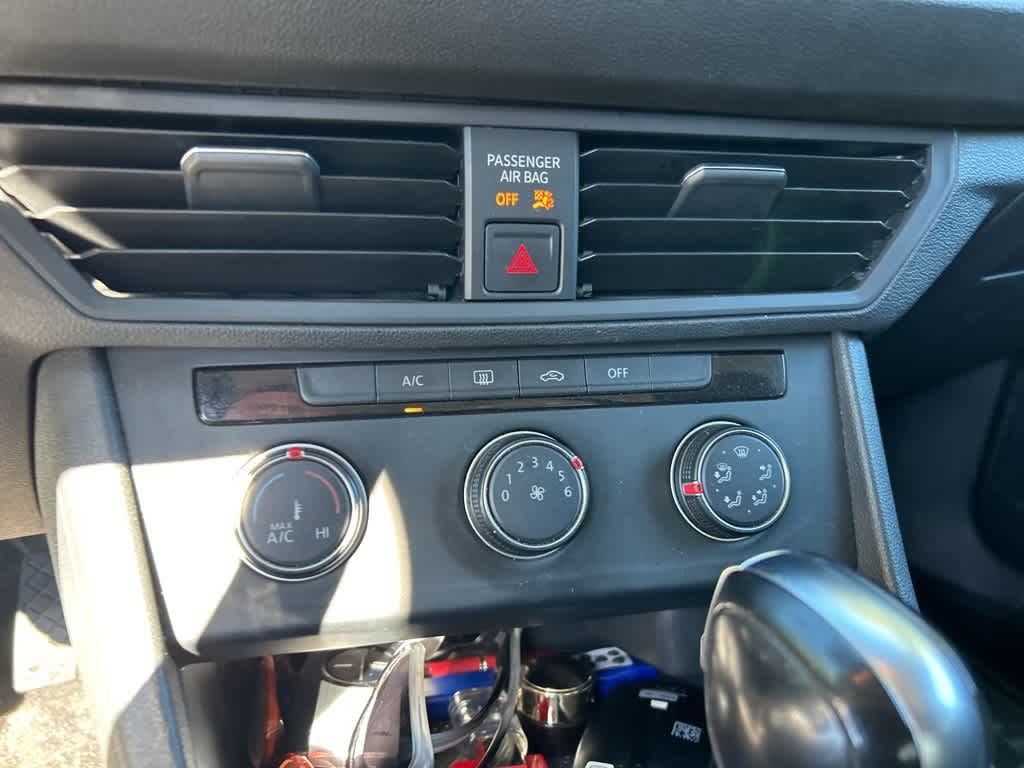 Thumbnail: 2019 Volkswagen Jetta - 8