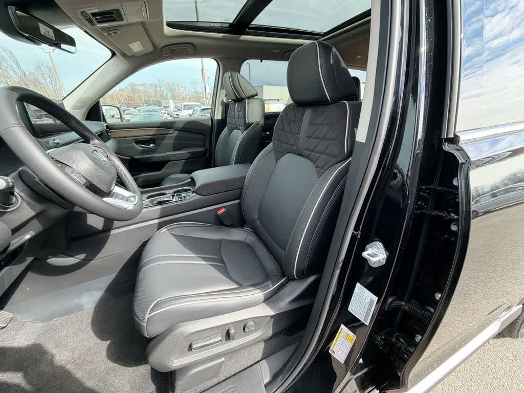 Thumbnail: 2026 Honda Pilot - 21