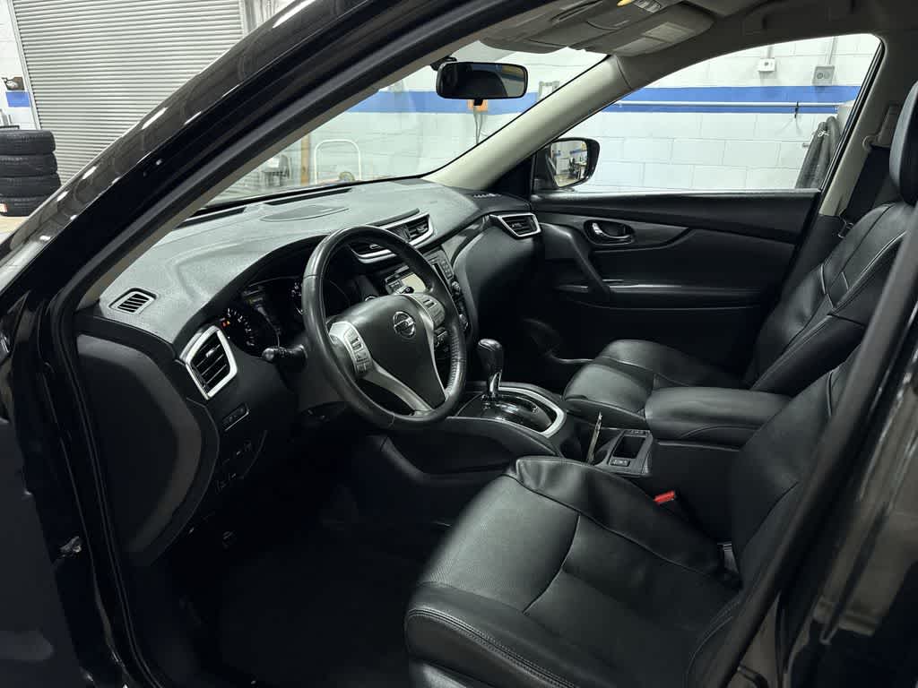 Thumbnail: 2016 Nissan Rogue - 28