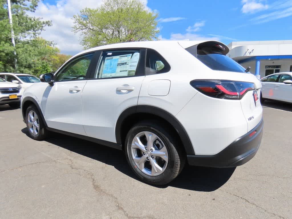 Thumbnail: 2025 Honda HR-V - 4