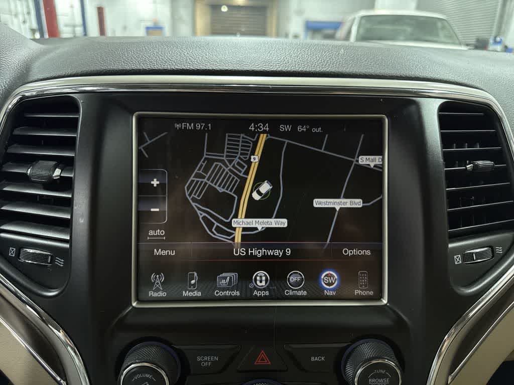 Thumbnail: 2015 Jeep Grand Cherokee - 20