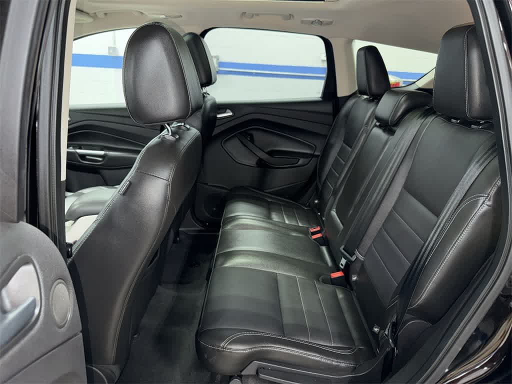 Thumbnail: 2013 Ford Escape - 17