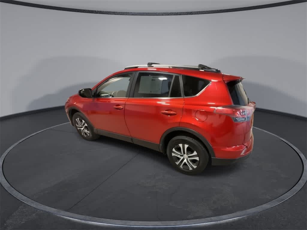 Thumbnail: 2017 Toyota RAV4 - 6