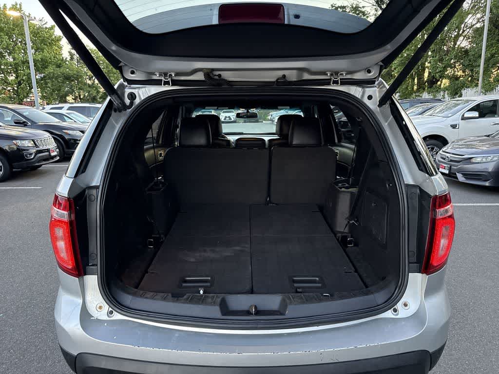 Thumbnail: 2014 Ford Explorer - 11
