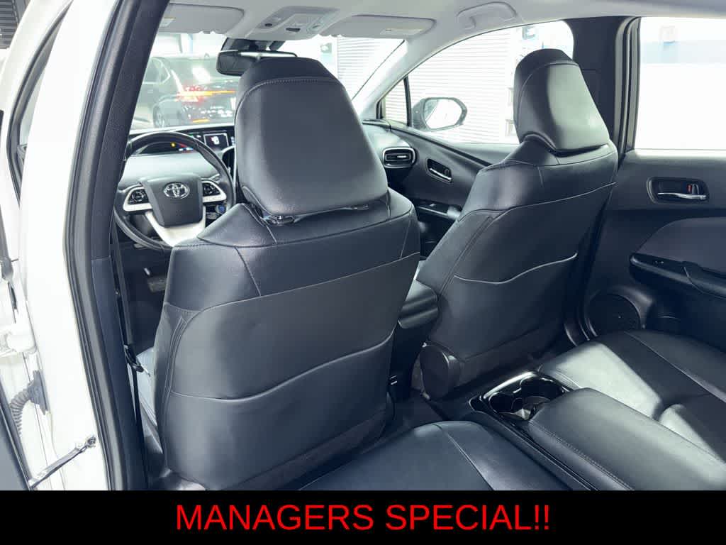 Thumbnail: 2018 Toyota Prius Prime - 28