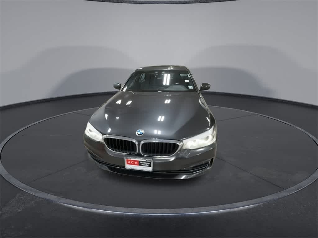 Thumbnail: 2020 BMW 5 Series - 3
