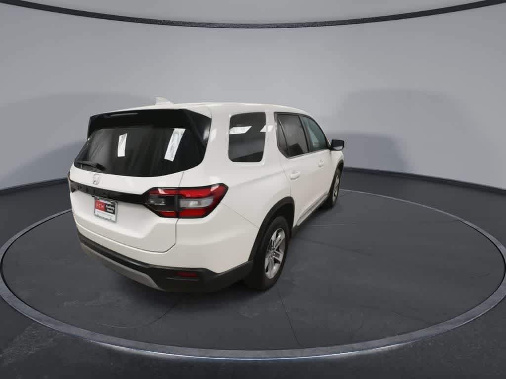 Thumbnail: 2023 Honda Pilot - 8