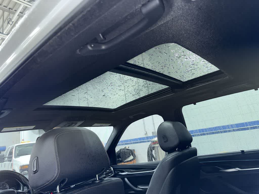 Thumbnail: 2018 BMW X5 - 25