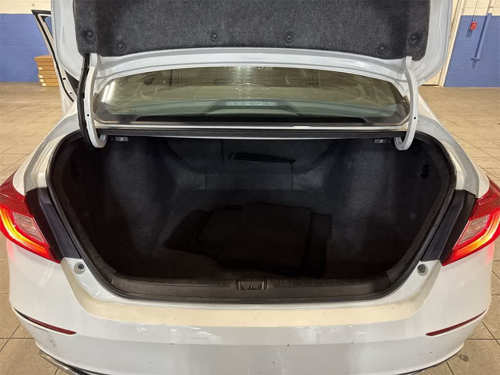 Thumbnail: 2019 Honda Accord - 10