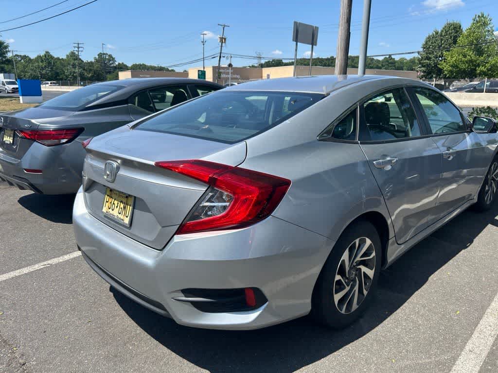 Thumbnail: 2016 Honda Civic - 6