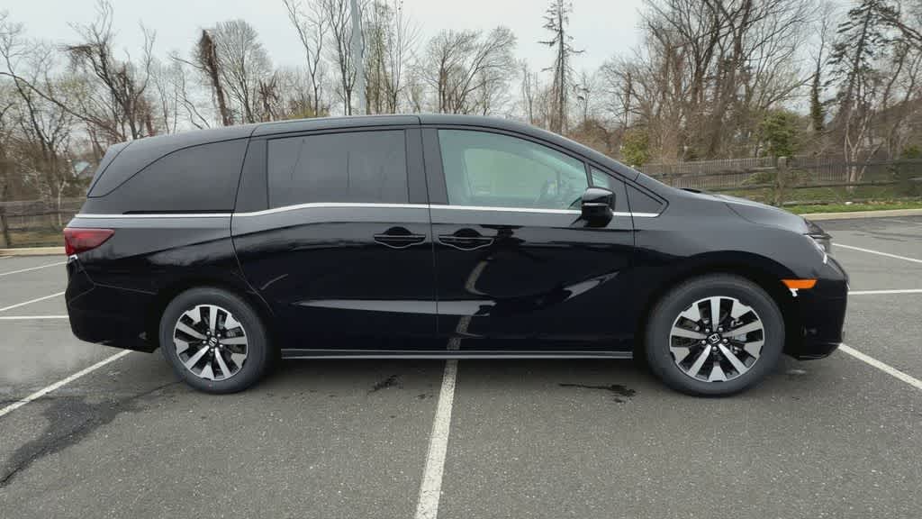 Thumbnail: 2026 Honda Odyssey - 9