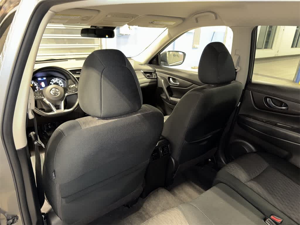 Thumbnail: 2020 Nissan Rogue - 27