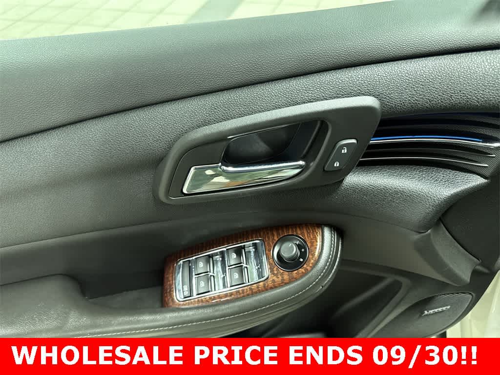 Thumbnail: 2013 Chevrolet Malibu - 21