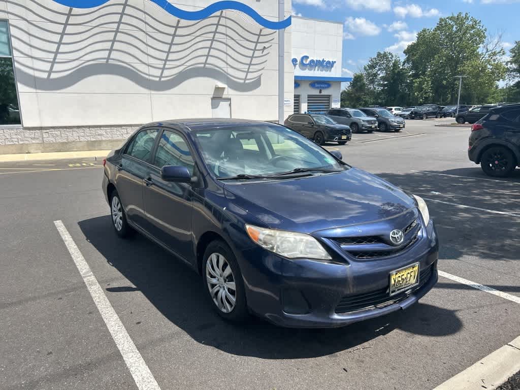 Thumbnail: 2012 Toyota Corolla - 18