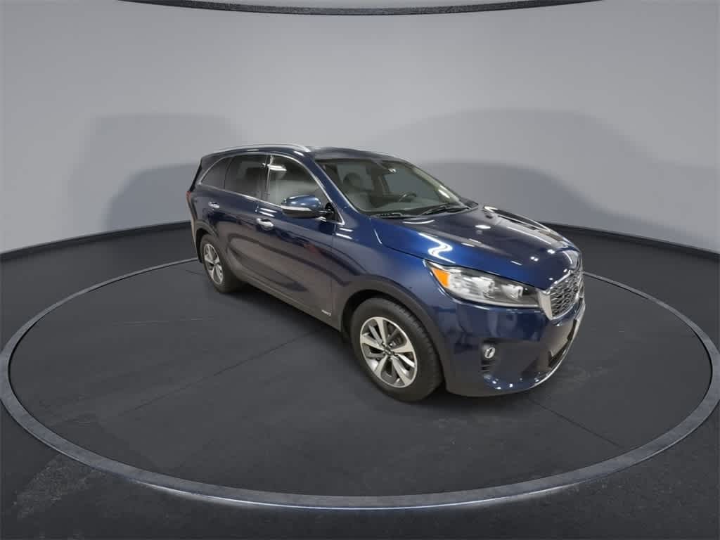 Thumbnail: 2019 Kia Sorento - 2