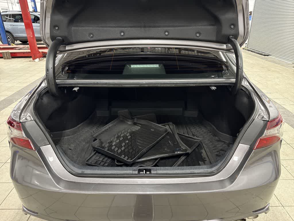 Thumbnail: 2023 Toyota Camry - 10