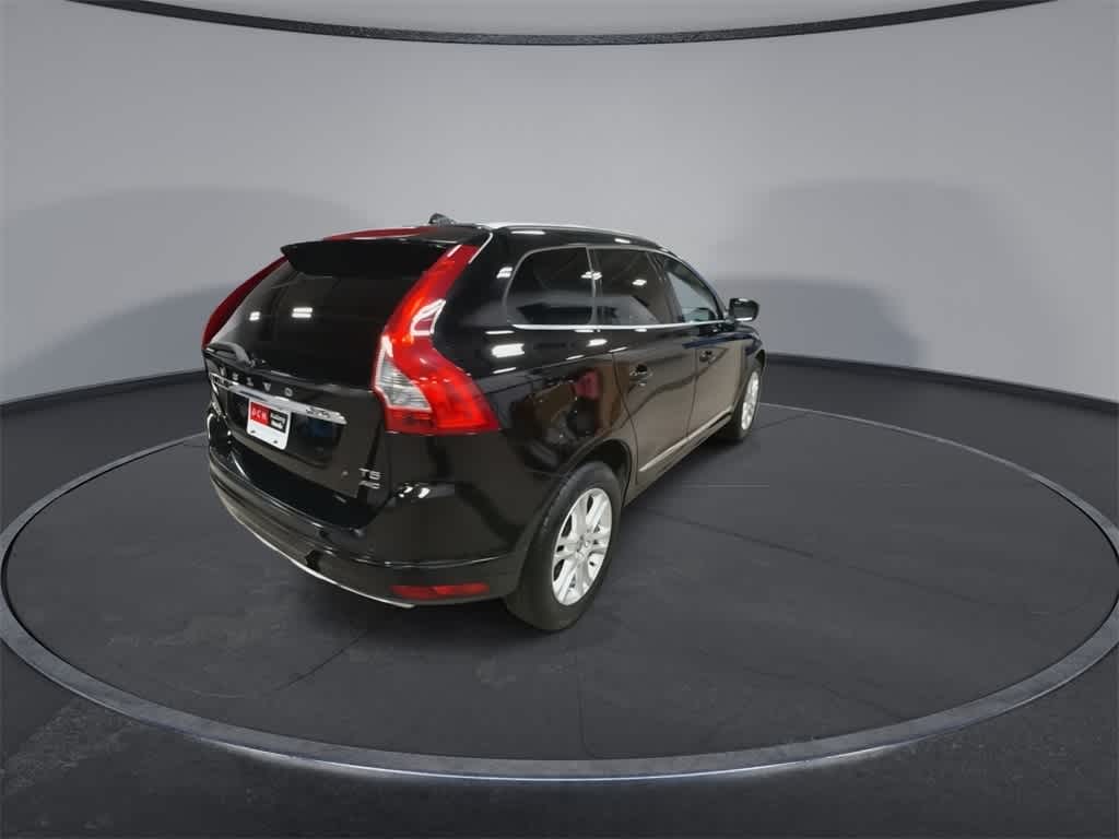 Thumbnail: 2015 Volvo XC60 - 8