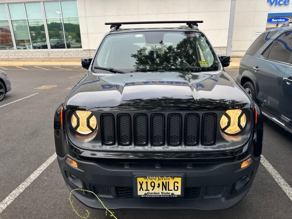 Thumbnail: 2017 Jeep Renegade - 6