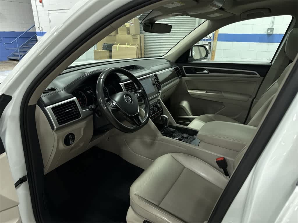 Thumbnail: 2018 Volkswagen Atlas - 31