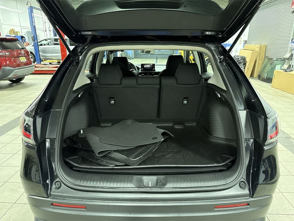 2023 Honda HR-V LX 11