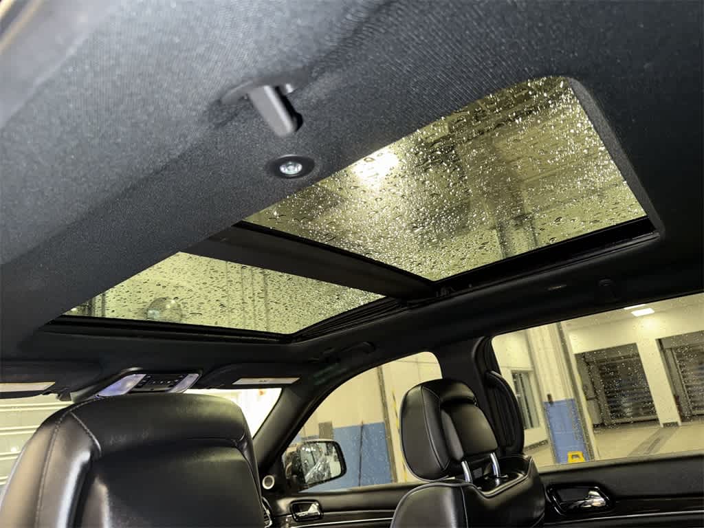 Thumbnail: 2019 Jeep Grand Cherokee - 25