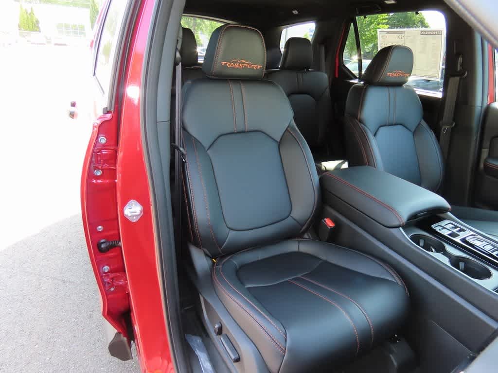 Thumbnail: 2025 Honda Pilot - 17