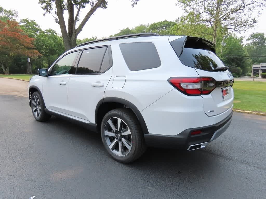 New 2025 Honda Pilot Touring SUV