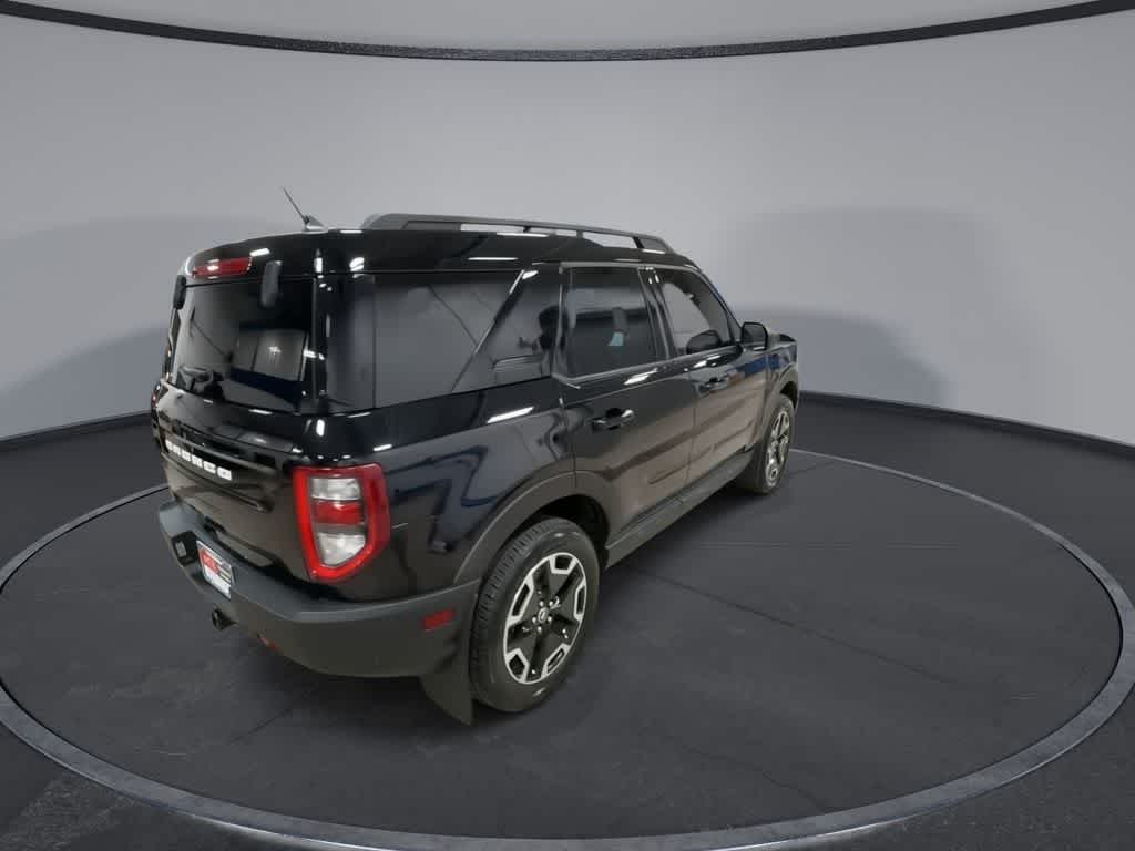 Thumbnail: 2021 Ford Bronco Sport - 8