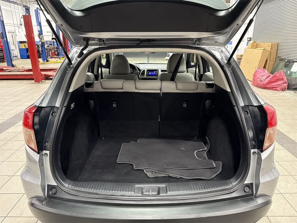 Thumbnail: 2017 Honda HR-V - 11