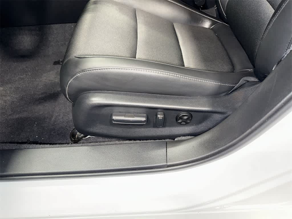 Thumbnail: 2022 Honda Accord - 22