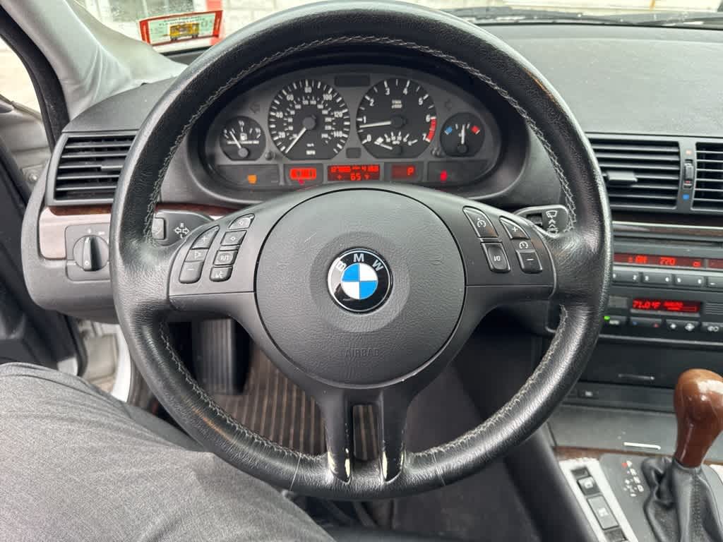 Thumbnail: 2001 BMW 3 Series - 10