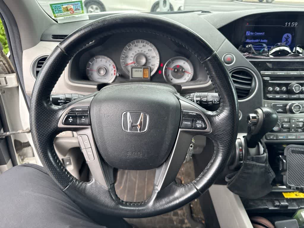 Thumbnail: 2014 Honda Pilot - 10
