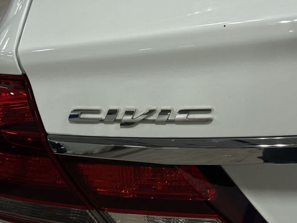 Thumbnail: 2015 Honda Civic - 24