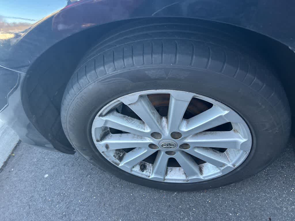 Thumbnail: 2012 Toyota Venza - 12