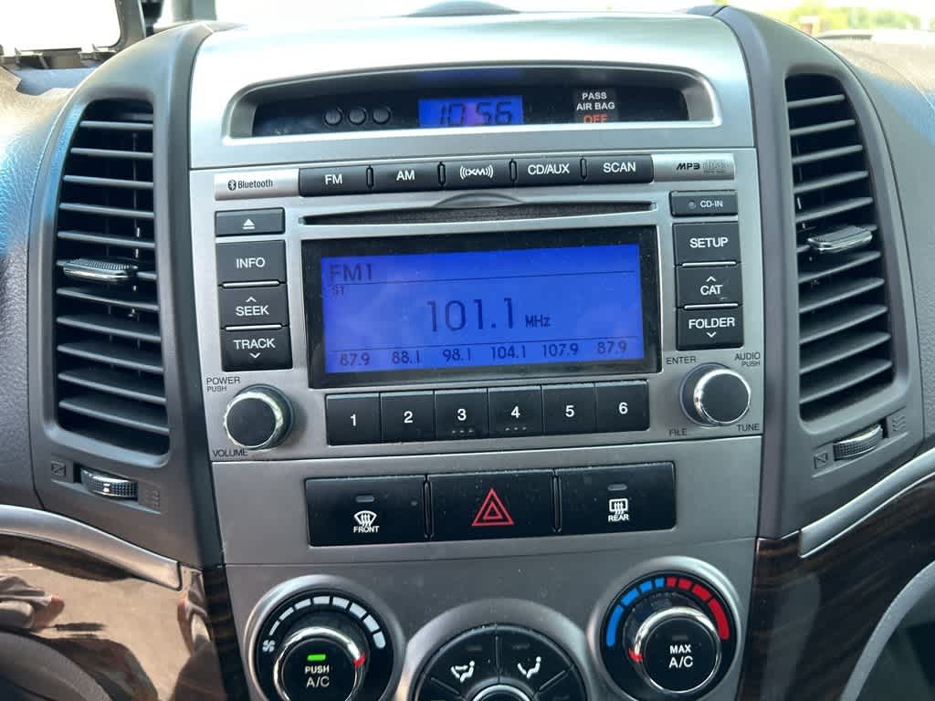 Thumbnail: 2012 Hyundai Santa Fe - 25