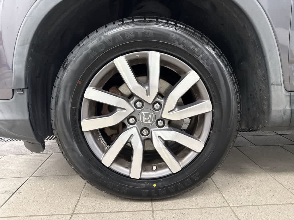 Thumbnail: 2019 Honda Pilot - 10