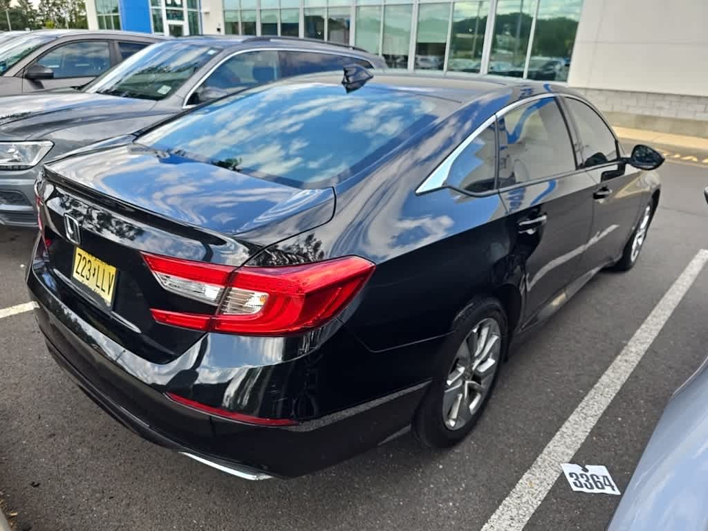 Thumbnail: 2018 Honda Accord - 8