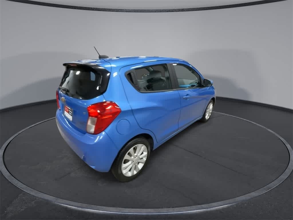Thumbnail: 2017 Chevrolet Spark - 8