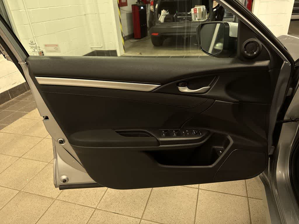 Thumbnail: 2016 Honda Civic - 28