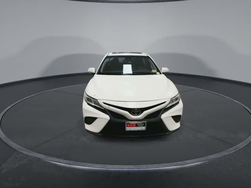 Thumbnail: 2018 Toyota Camry - 3