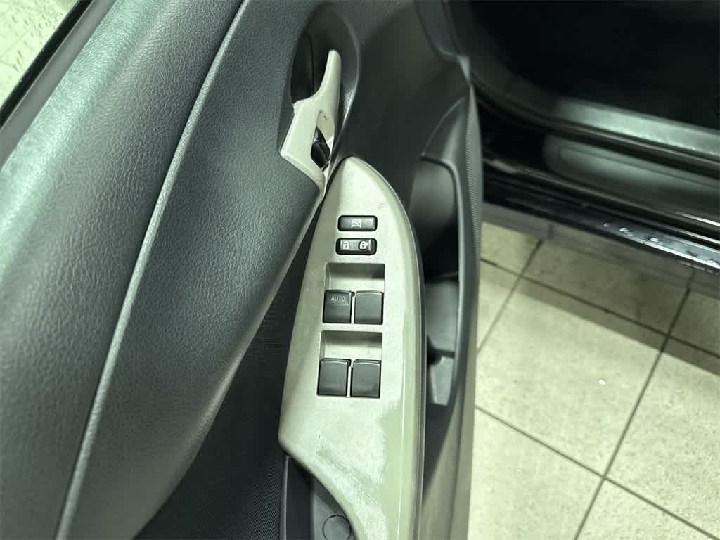 Thumbnail: 2012 Toyota Corolla - 22
