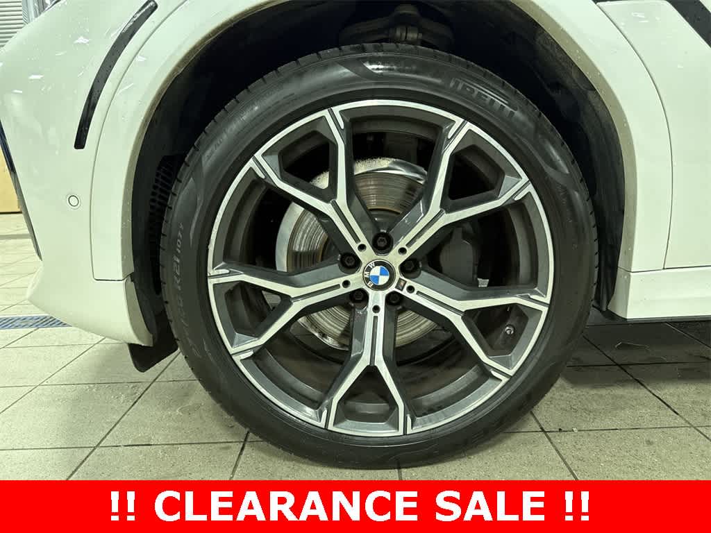 Thumbnail: 2022 BMW X6 - 10