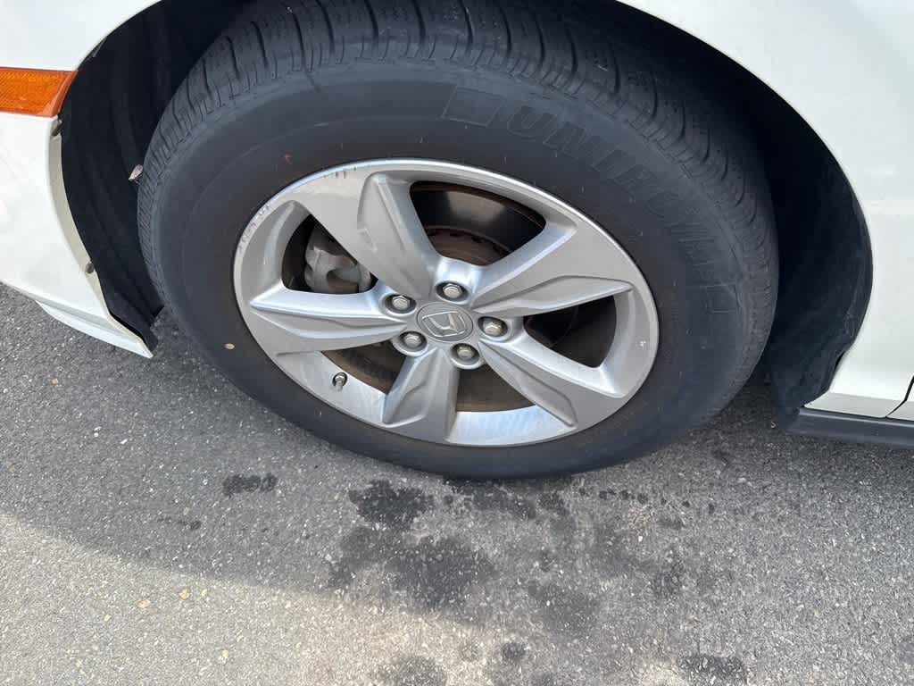 Thumbnail: 2019 Honda Odyssey - 18