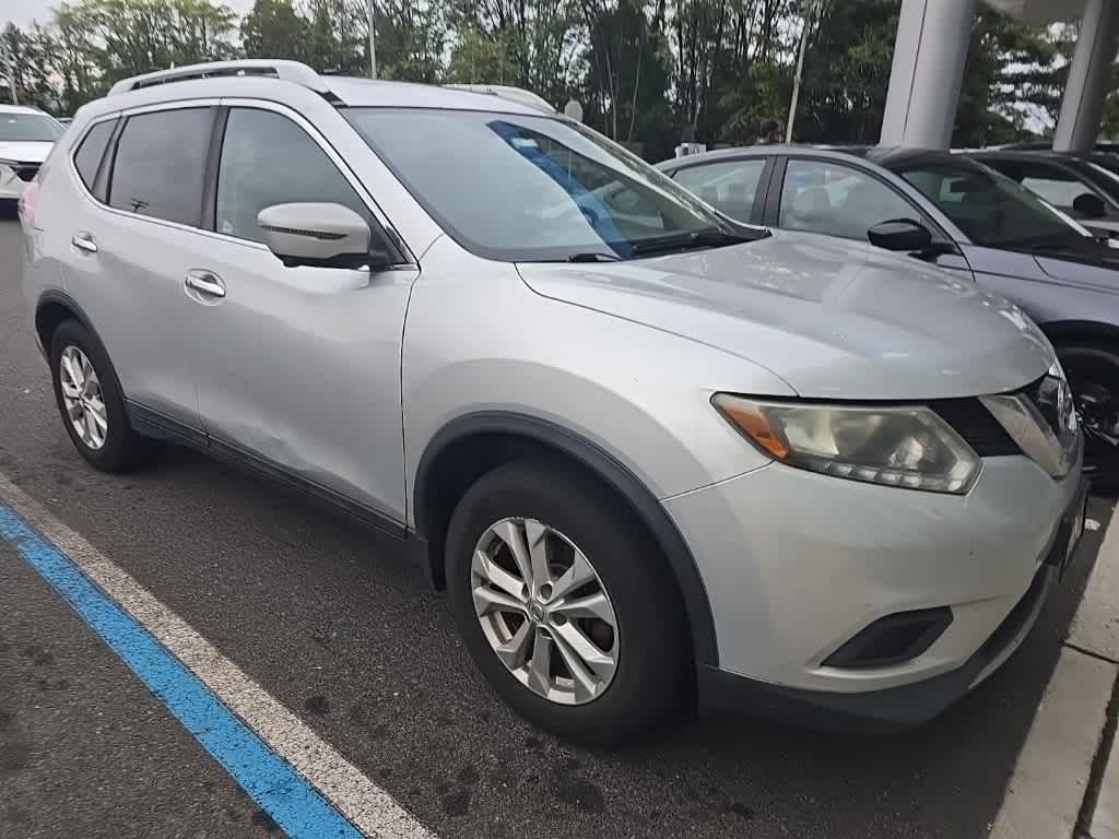 Thumbnail: 2016 Nissan Rogue - 18