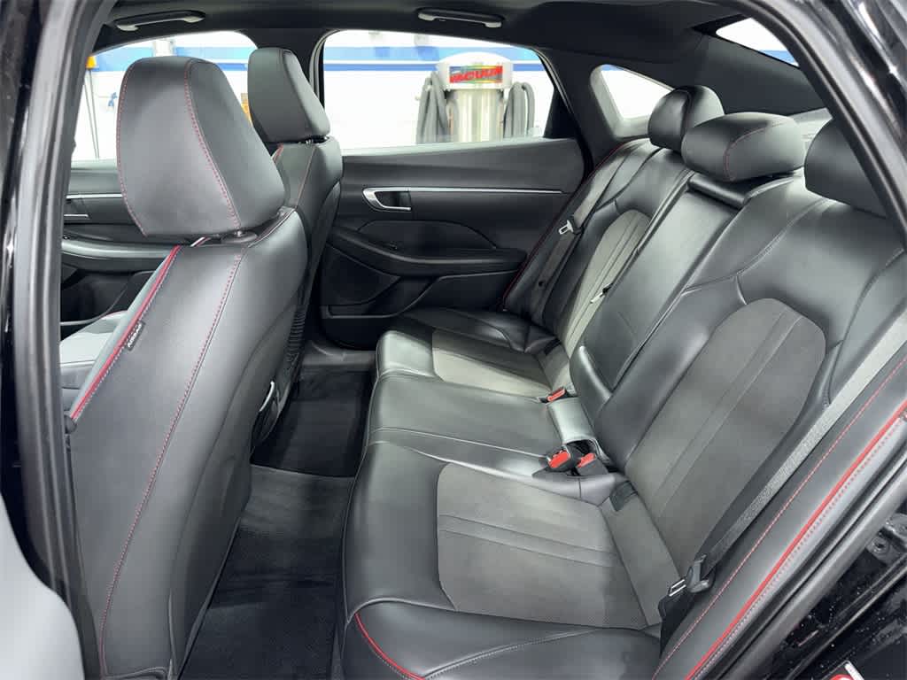 Thumbnail: 2023 Hyundai Sonata - 17