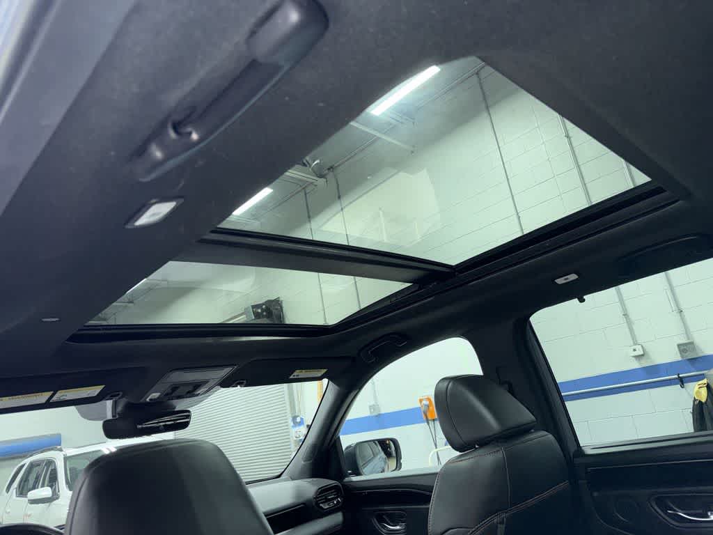 Thumbnail: 2024 Honda Pilot - 25