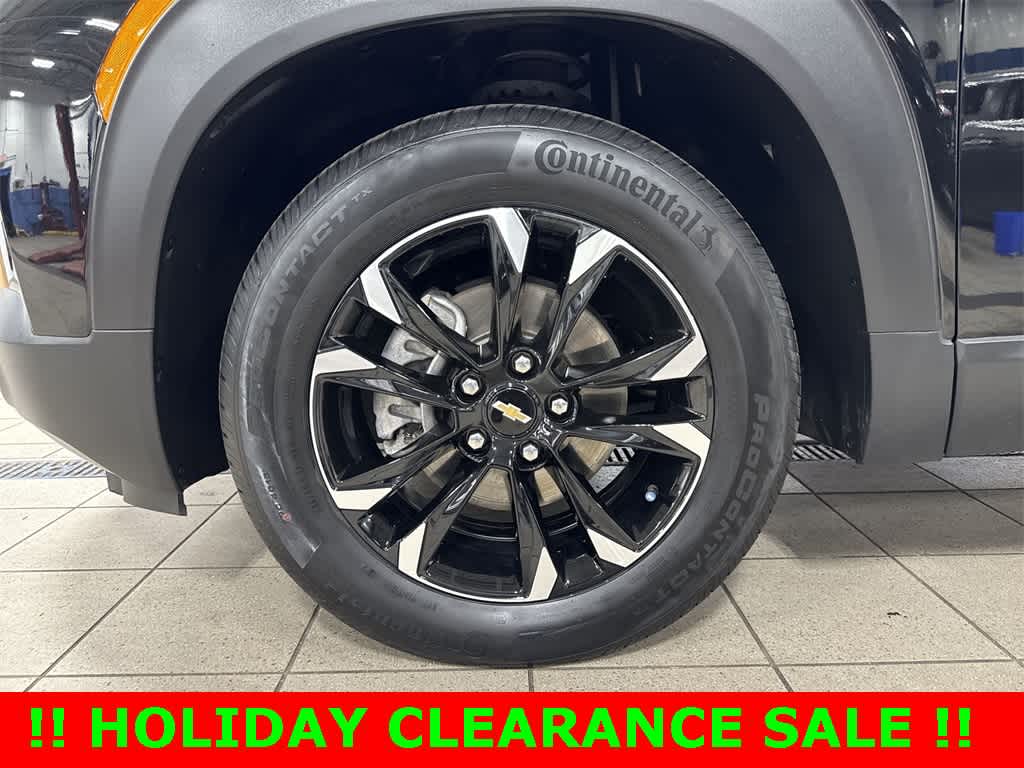 Thumbnail: 2023 Chevrolet TrailBlazer - 10