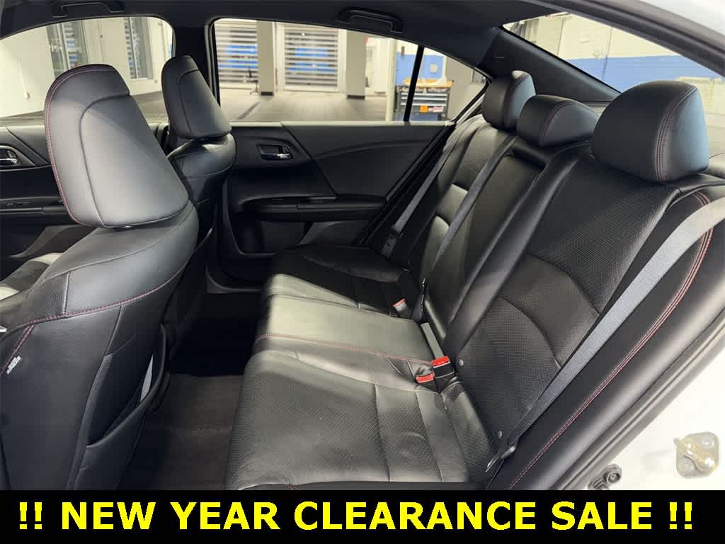 Thumbnail: 2017 Honda Accord - 16