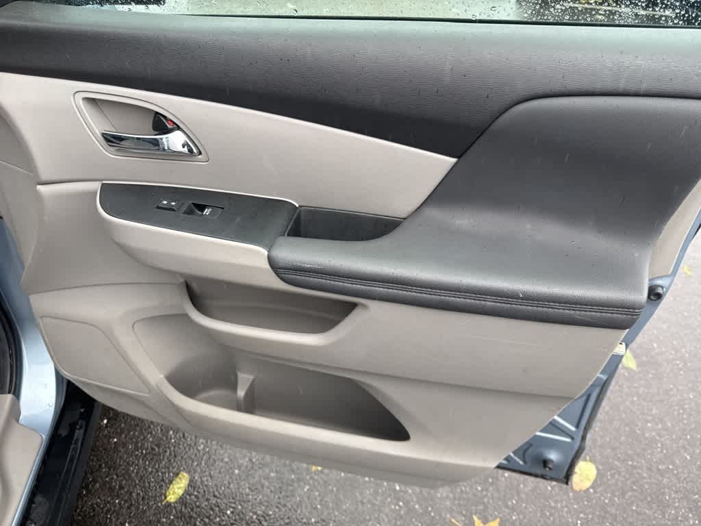 Thumbnail: 2014 Honda Odyssey - 16